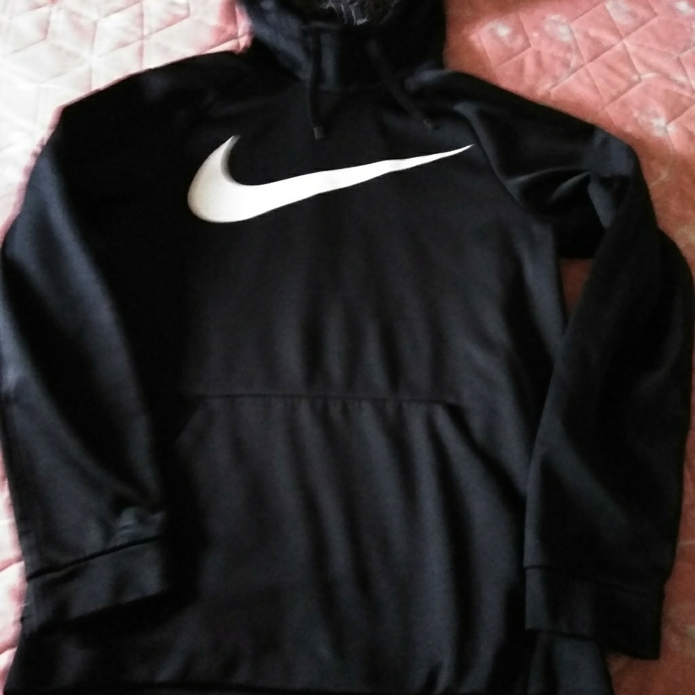 Nike sweatshirt